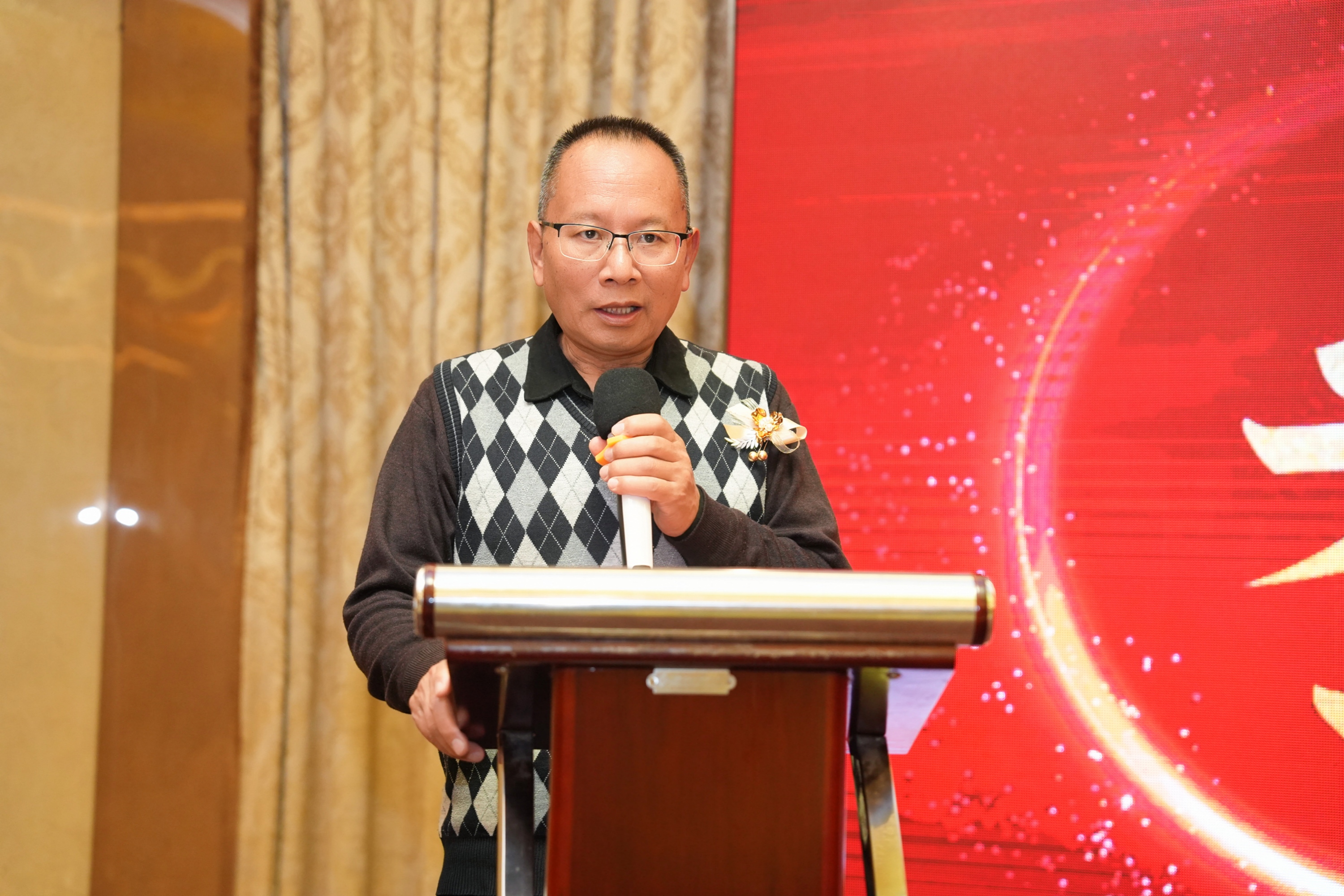 攜手十五載，共創(chuàng)新未來(lái)｜科泰集團(tuán)十五周年慶典晚宴圓滿落幕