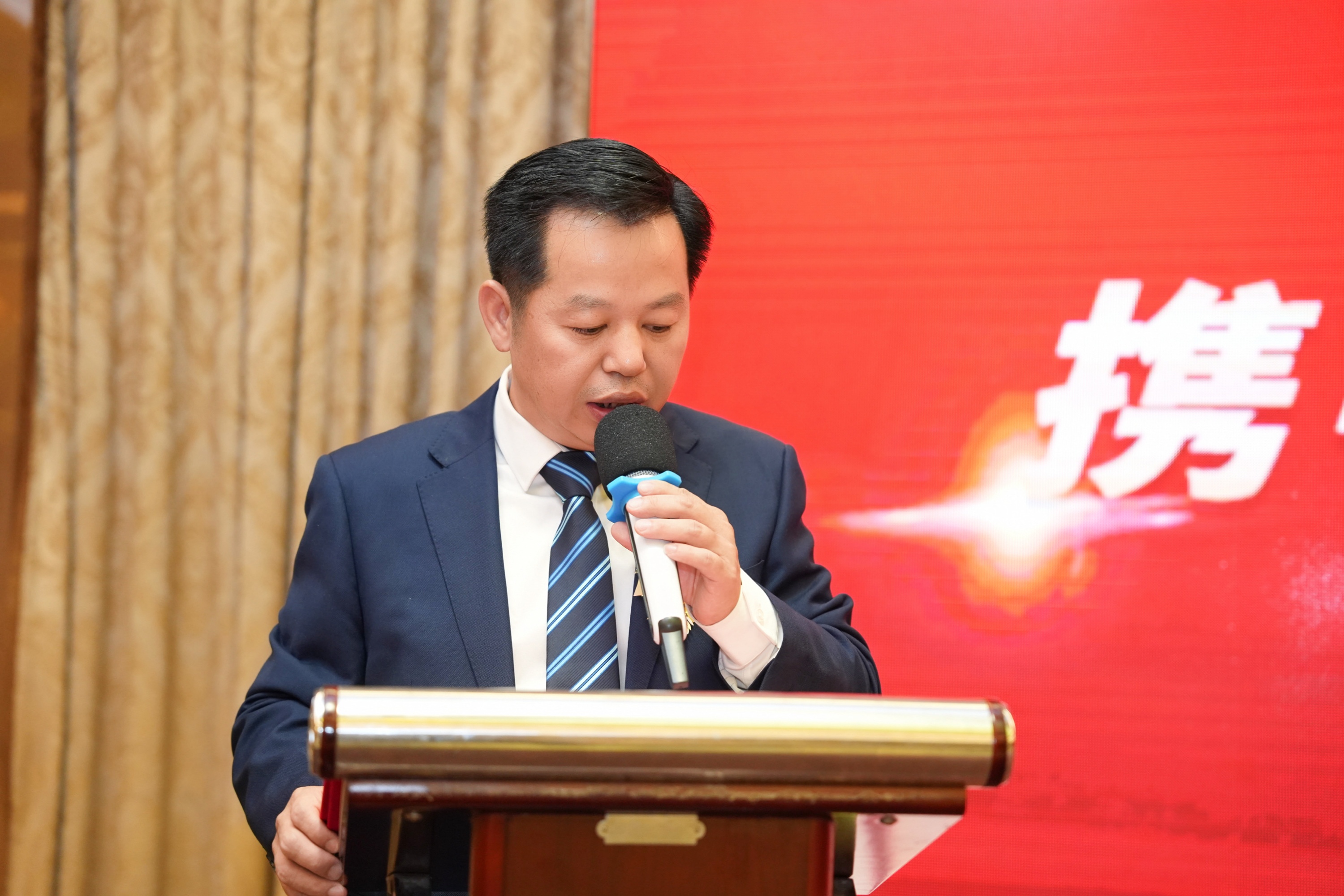 攜手十五載，共創(chuàng)新未來(lái)｜科泰集團(tuán)十五周年慶典晚宴圓滿落幕
